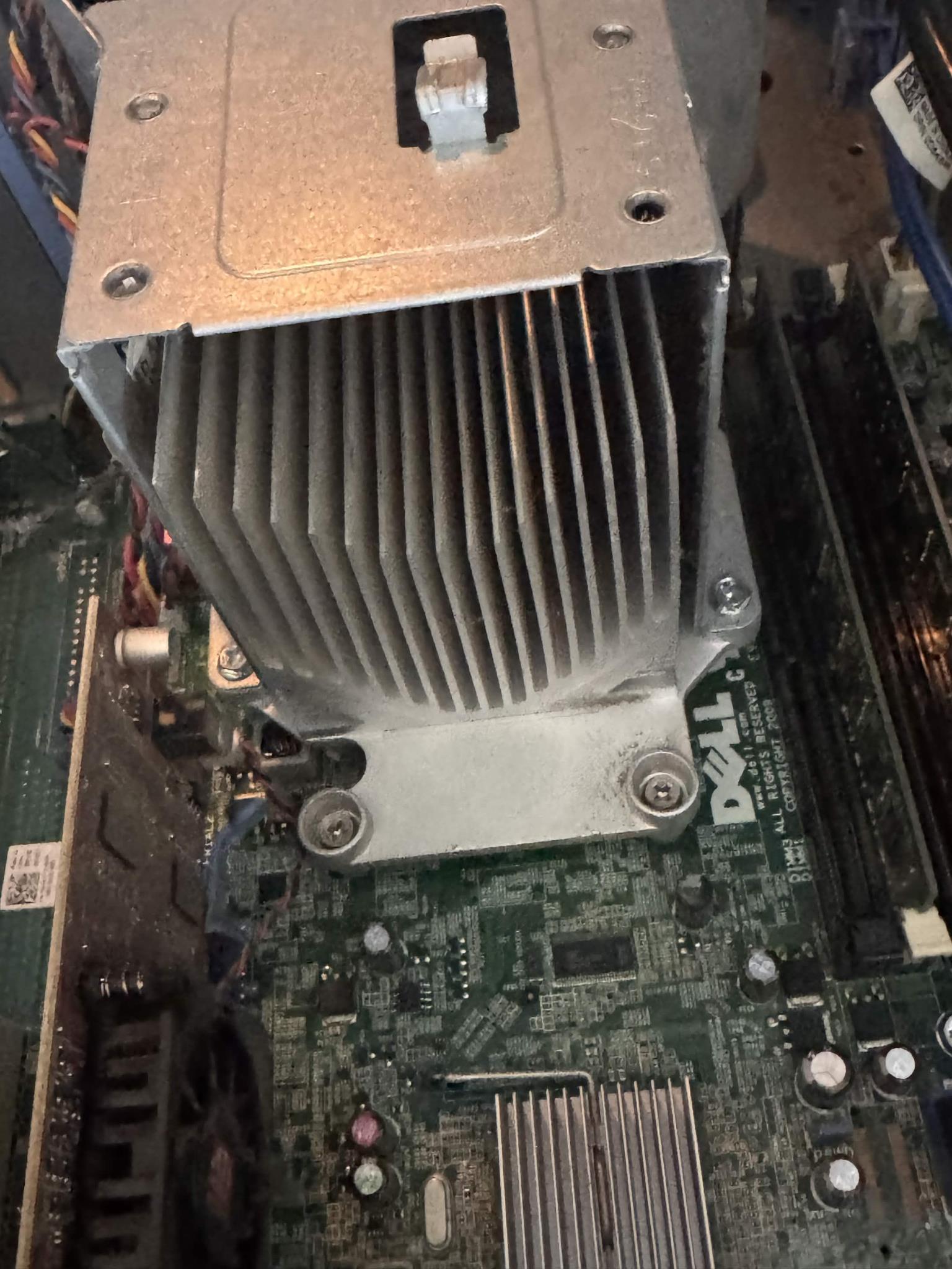 CPU heatsink and motherboard